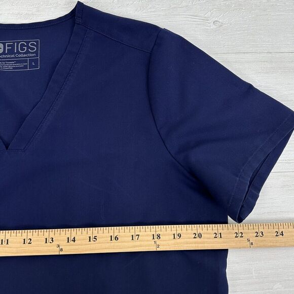 Figs Casma‎ Scrub Top Women L Navy Blue Three Pocket Short Sleeve Nurse Medical - Picture 11 of 14